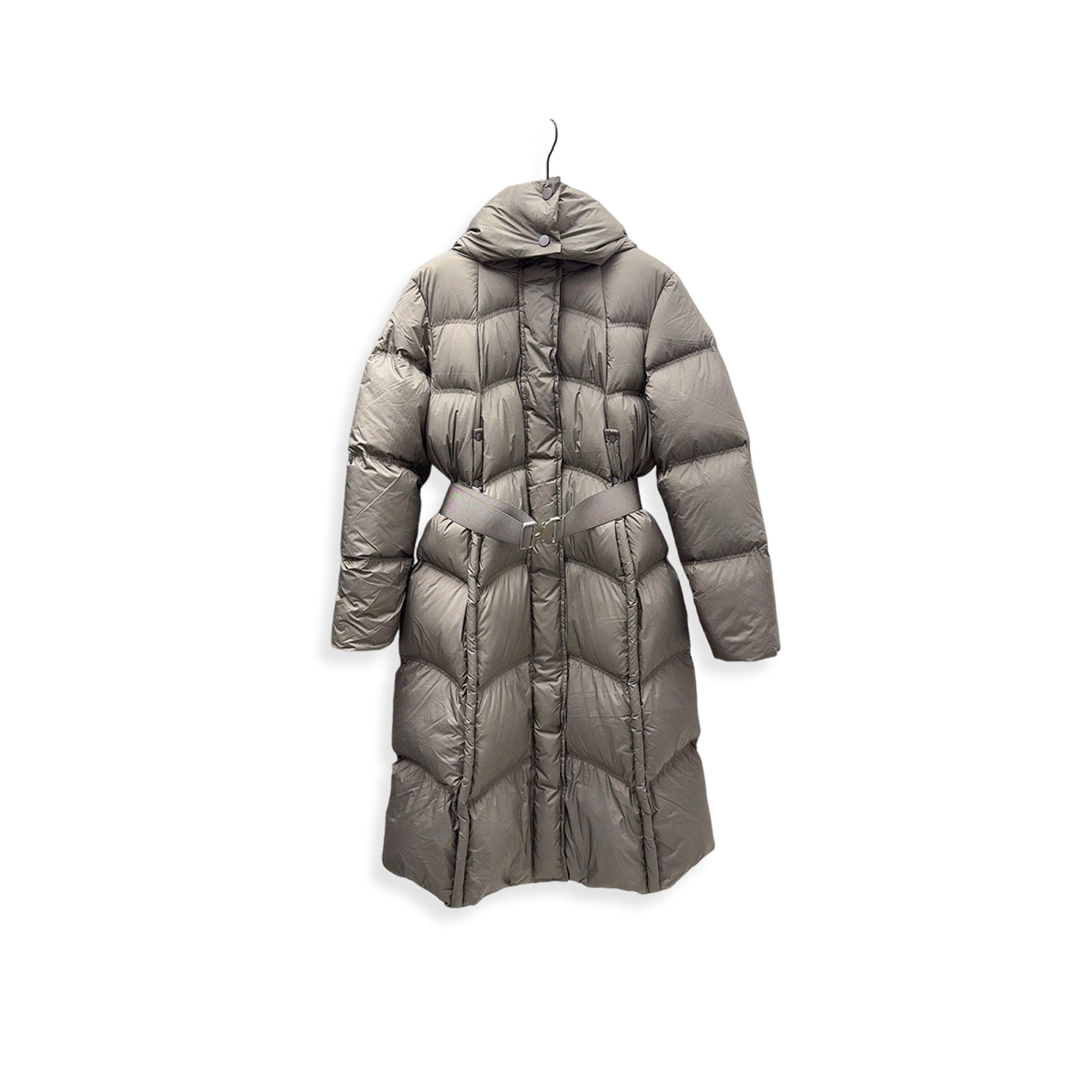 Bv*b*rry hooded long down jacket